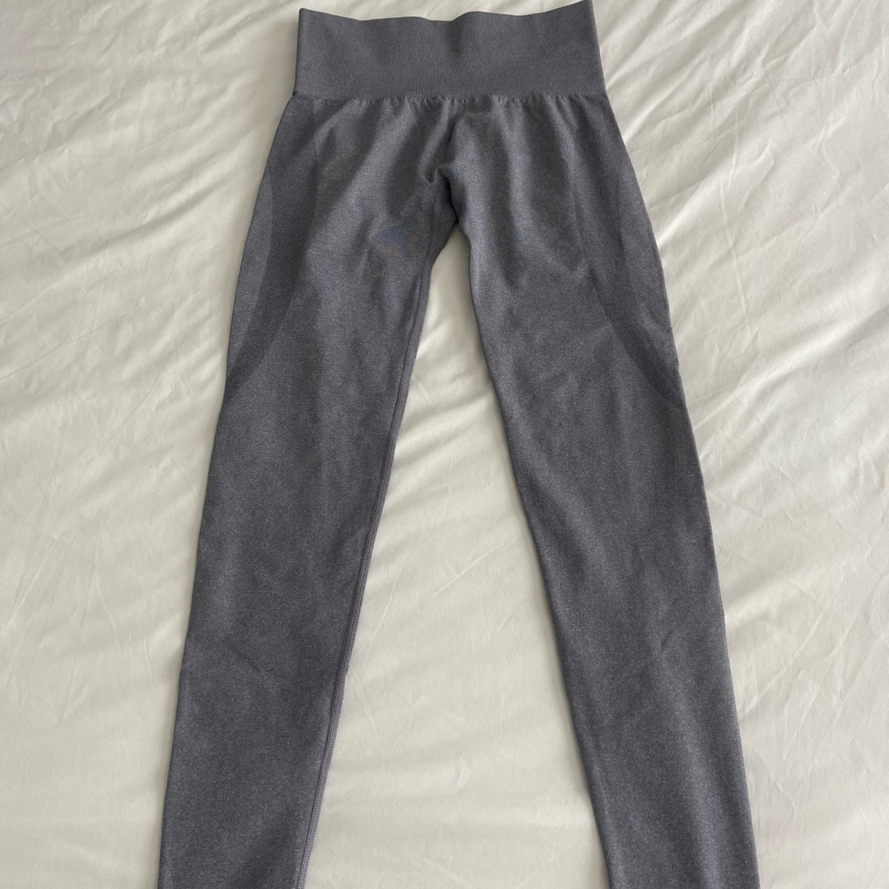 NVGTN light grey leggings size small. Worn once